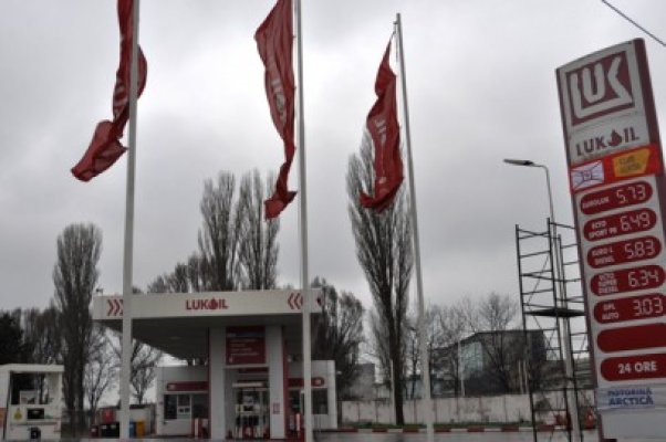 Lukoil ar putea investi în energie regenerabilă în Rusia, România şi Bulgaria reducând subvenţiile